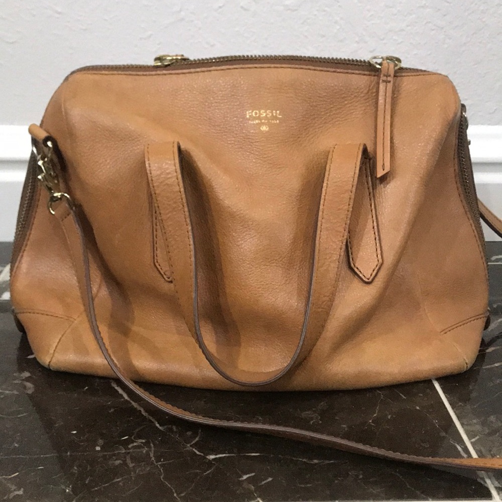 Fossil camel colored crossbody purse